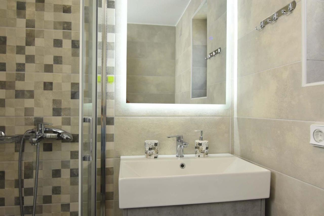 Villa Dafni - Infinite Sea Vistas With Private Pool 칼라마타 외부 사진