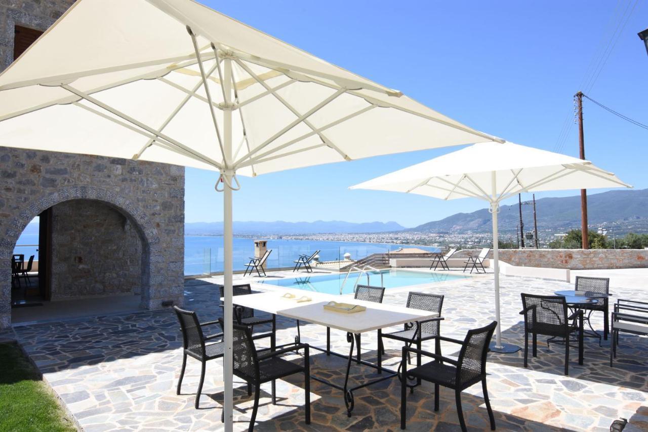 Villa Dafni - Infinite Sea Vistas With Private Pool 칼라마타 외부 사진